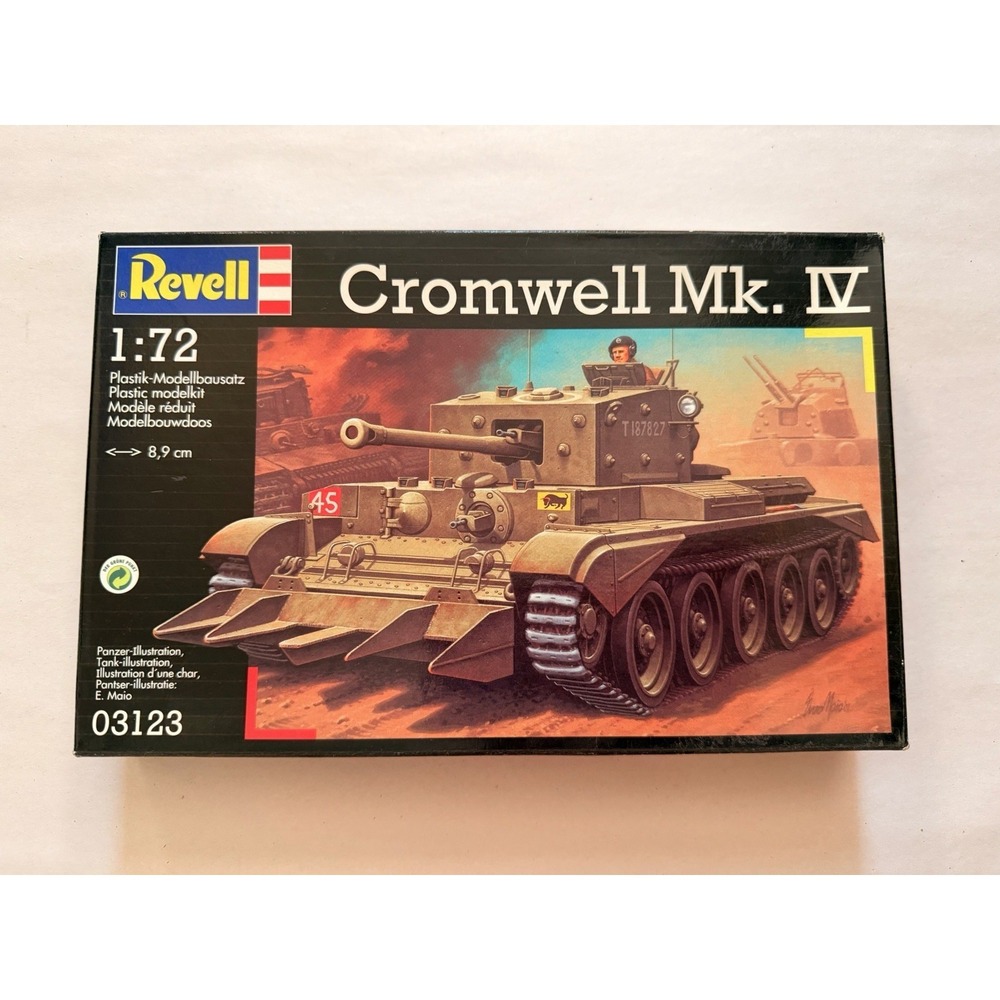 Revell 03123 Cromwell Mk. IV British Tank Model Kit 1:72 Scale Open Box